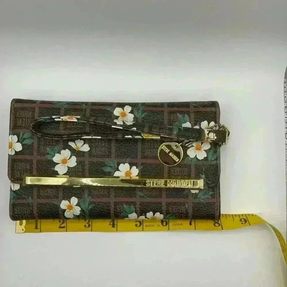 Steve Madden Logo Bar Trifold Floral Print Wallet Wristlet Clutch Brown Boho Fun - Picture 1 of 8